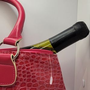 NWOT Pink Faux Alligator Leather Print Thermal Wine Purse Or Lunch Bag!
